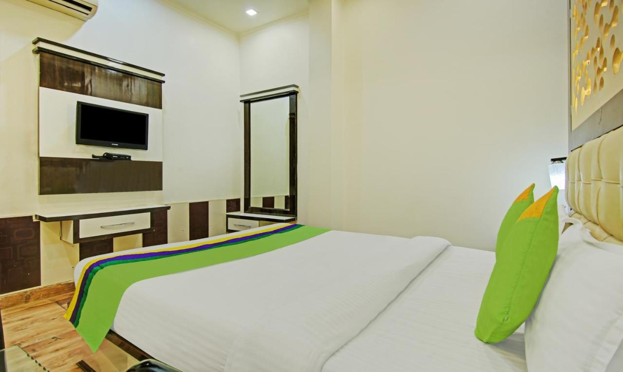Itsy By Treebo - Royale Inn Мератх Экстерьер фото