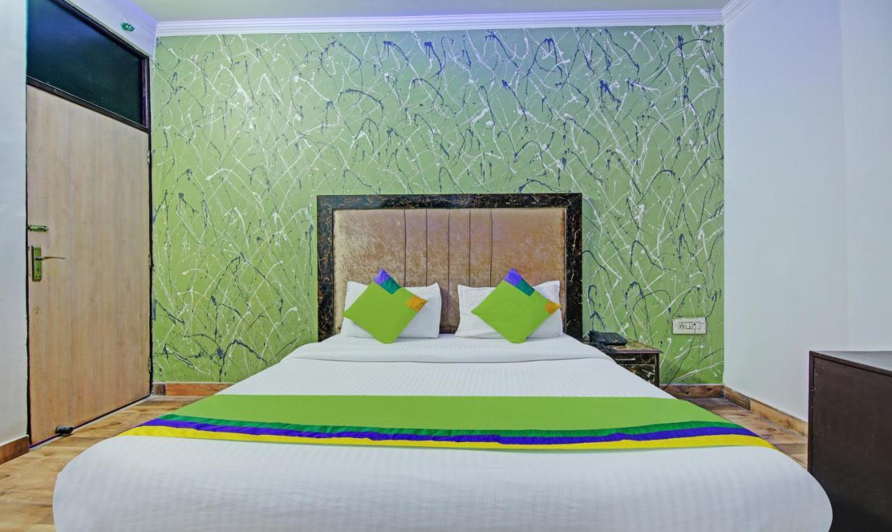 Itsy By Treebo - Royale Inn Мератх Экстерьер фото